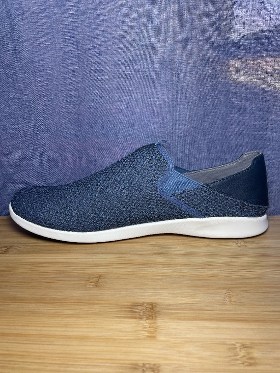 OluKai Alapa Slip On 10396-VIDE Navy Blue Knit Mesh Casual Shoes Sz 13 EUC!